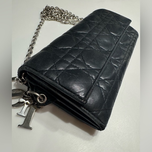 Christian Dior cannage wallet on chain - Picture 2 of 16